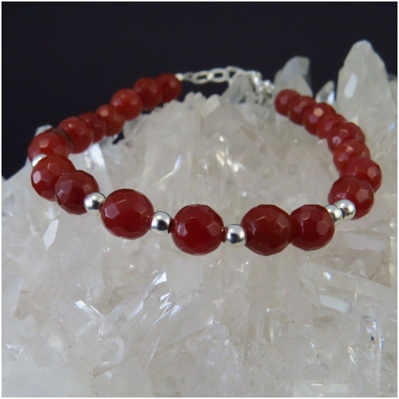 Cadena de plata con ovalem rhodonit-remolque